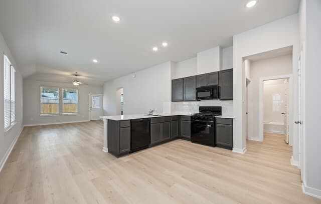 4-bedroom rental at 8617 Merlin Cove in San Antonio, TX — photo 5