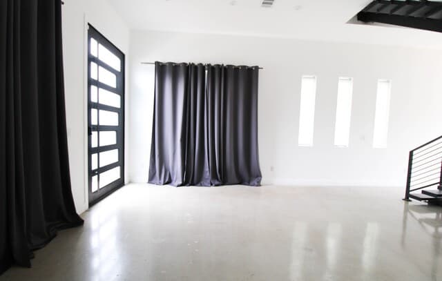 3-bedroom rental at 1223 Hays Street in San Antonio, TX — photo 4
