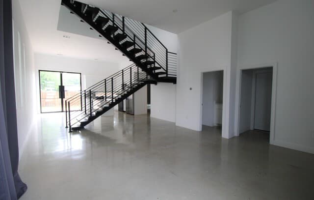3-bedroom rental at 1223 Hays Street in San Antonio, TX — photo 5