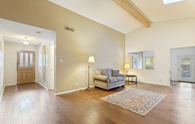 2-bedroom rental at 11906 Pepperidge in San Antonio, TX — photo 5