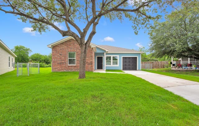 3-bedroom rental at 602 Villa Linda in San Antonio, TX — photo 1