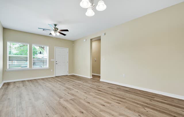 3-bedroom rental at 602 Villa Linda in San Antonio, TX — photo 4