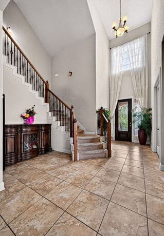 5-bedroom rental at 3207 Big Pond in San Antonio, TX — photo 5
