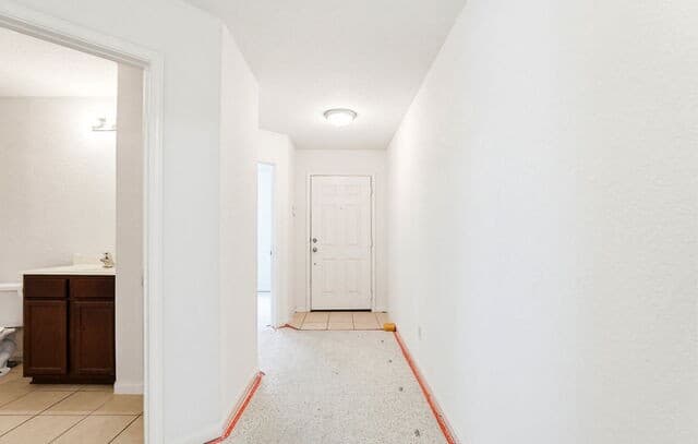 3-bedroom rental at 11710 Luckey Ledge in San Antonio, TX — photo 2