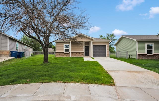 3-bedroom rental at 611 Villa Linda in San Antonio, TX — photo 1