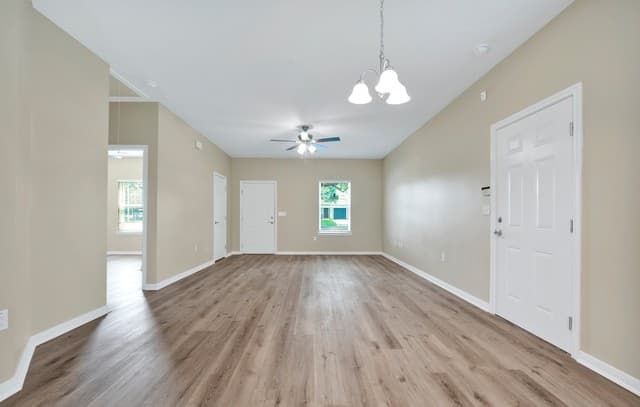 2-bedroom rental at 614 Villa Linda in San Antonio, TX — photo 5