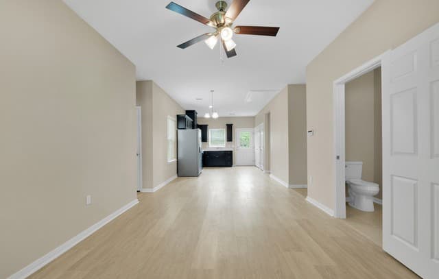 2-bedroom rental at 615 Villa Linda in San Antonio, TX — photo 3