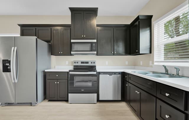 2-bedroom rental at 615 Villa Linda in San Antonio, TX — photo 4