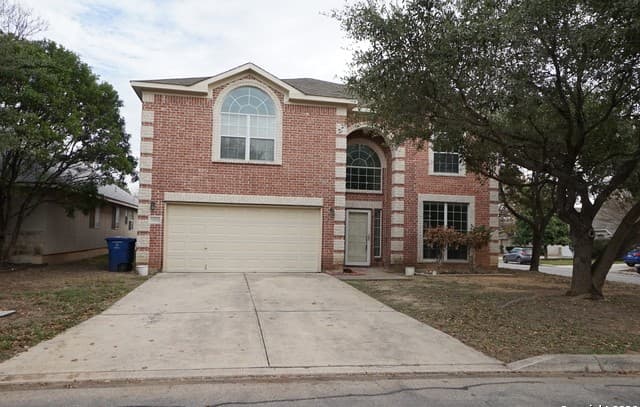 4-bedroom rental at 14202 Before Dawn in San Antonio, TX — photo 1