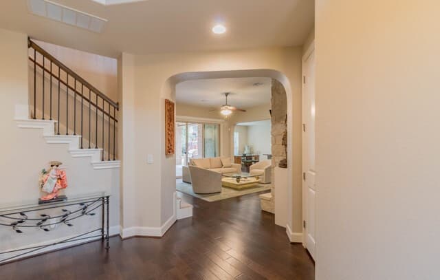 4-bedroom rental at 24215 Gazania Blf in San Antonio, TX — photo 4