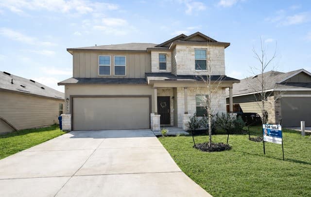 4-bedroom rental at 4358 Southton Woods in San Antonio, TX — photo 1