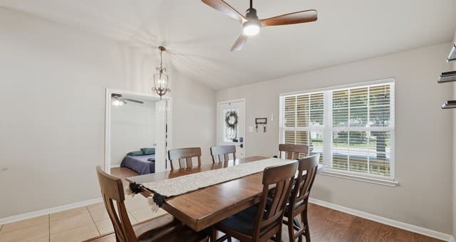 4-bedroom rental at 13511 Biltmore Lks in Live Oak, TX — photo 4