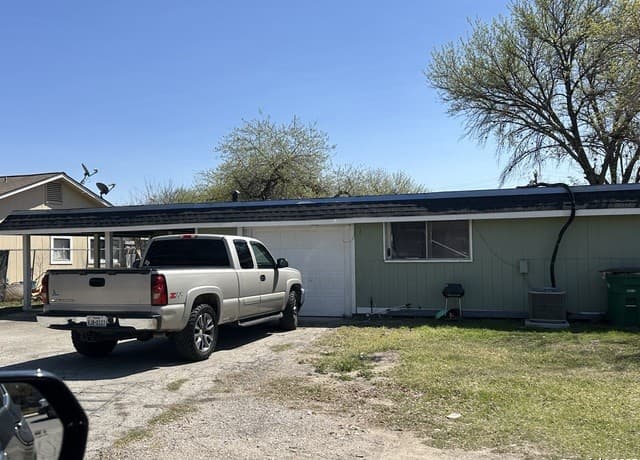 rental at 5738 Harefield in San Antonio, TX — photo 5