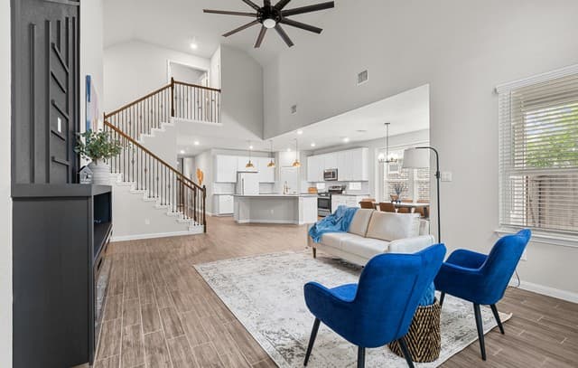 4-bedroom rental at 15233 Cheshire Way in San Antonio, TX — photo 2