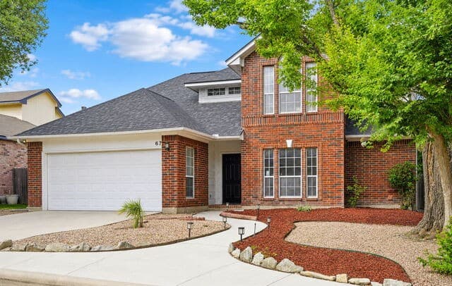 4-bedroom rental at 67 Cross Cyn in San Antonio, TX — photo 2