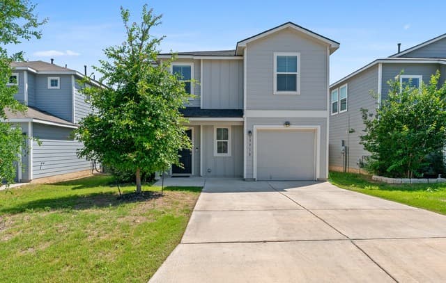 4-bedroom rental at 13918 Cyprus Sedge in San Antonio, TX — photo 1