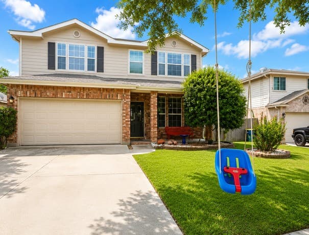 3-bedroom rental at 117 Falcon Crossing in Cibolo, TX — photo 2