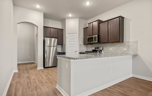 3-bedroom rental at 5510 Cibolo Pass Unit 1 in Converse, TX — photo 5