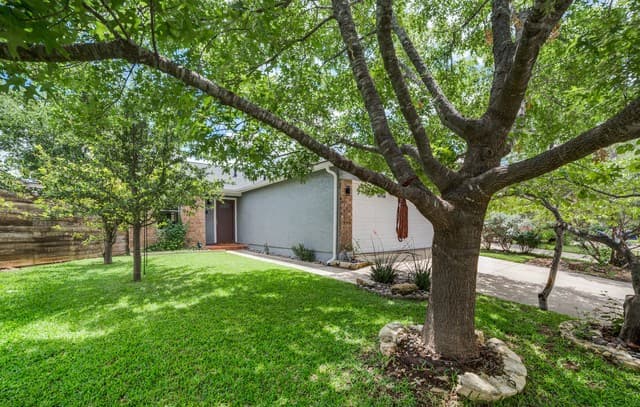3-bedroom rental at 7242 Brandyridge in San Antonio, TX — photo 1
