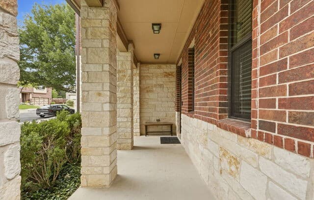 4-bedroom rental at 2714 Prague in San Antonio, TX — photo 5