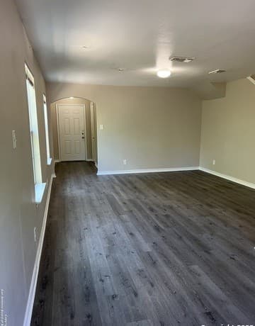 rental at 10027 Vasso Vw in Converse, TX — photo 3