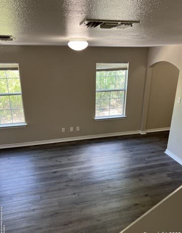rental at 10027 Vasso Vw in Converse, TX — photo 4