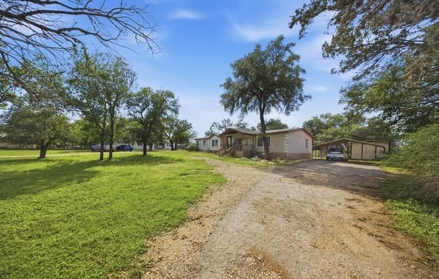 4-bedroom rental at 357 Dallas St in Bandera, TX — photo 1