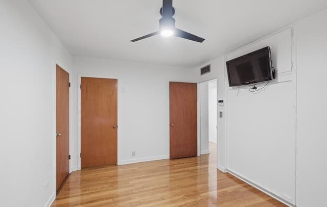 3-bedroom rental at 126 Chesswood in San Antonio, TX — photo 5