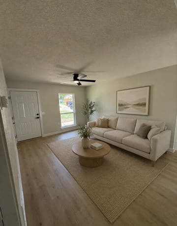 4-bedroom rental at 4635 Avenida Prima St in San Antonio, TX — photo 3