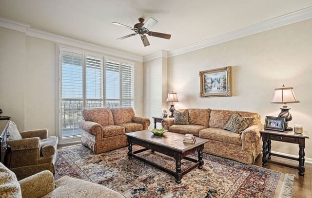 1-bedroom rental at 1 Towers Park Ln Unit 810 in San Antonio, TX — photo 2