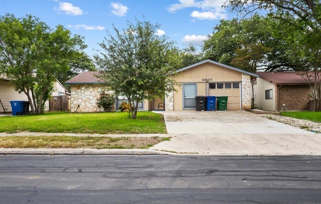 4-bedroom rental at 4907 Dare Ln in San Antonio TX
