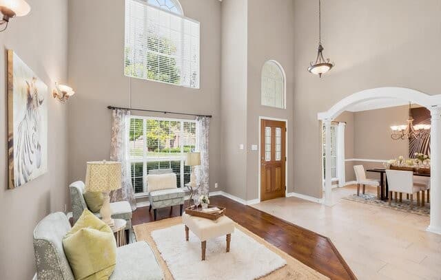 5-bedroom rental at 24219 Bear Mtn in San Antonio, TX — photo 1