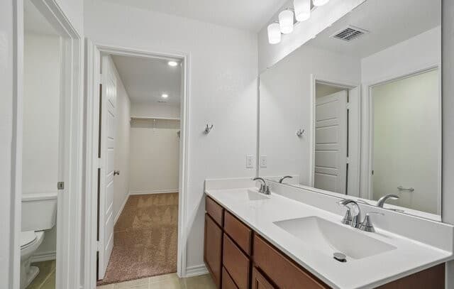 3-bedroom rental at 903 Bull Boat Ln in San Antonio, TX — photo 3