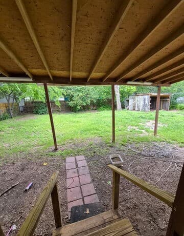 4-bedroom rental at 119 E Drexel Ave in San Antonio, TX — photo 2