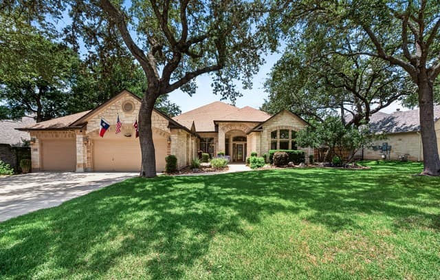 4-bedroom rental at 14006 French Park in Helotes, TX — photo 1