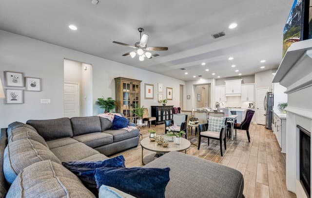 3-bedroom rental at 1109 Cadogan Squire in San Antonio, TX — photo 2