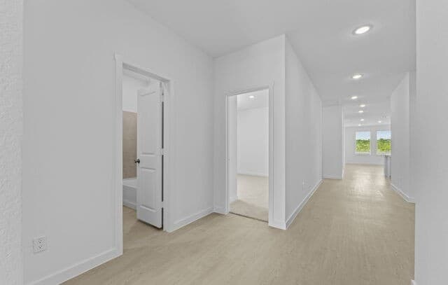 4-bedroom rental at 14963 Taradeau in San Antonio, TX — photo 2