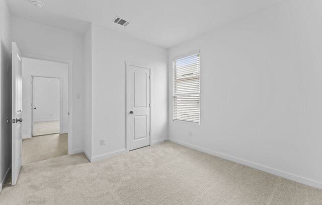 3-bedroom rental at 14971 Taradeau in San Antonio, TX — photo 4
