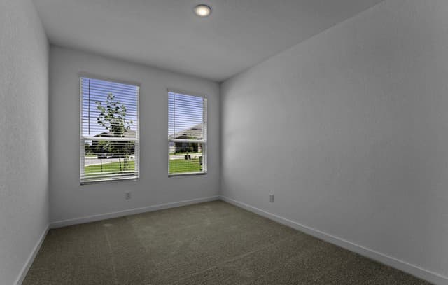 5-bedroom rental at 14949 Taradeau in San Antonio, TX — photo 4
