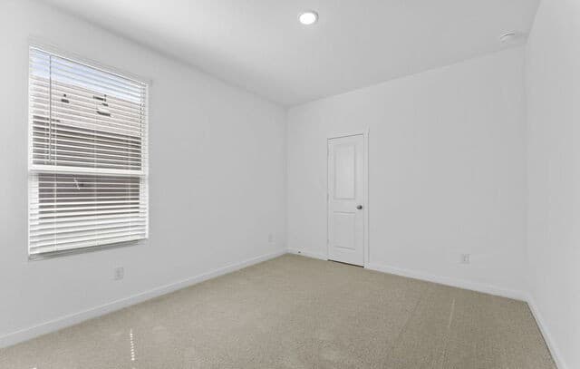 3-bedroom rental at 14967 Taradeau in San Antonio, TX — photo 3