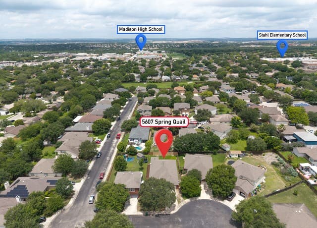 4-bedroom rental at 5607 Spring Quail in San Antonio, TX — photo 2
