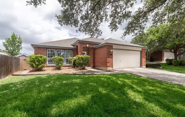 4-bedroom rental at 5607 Spring Quail in San Antonio, TX — photo 3