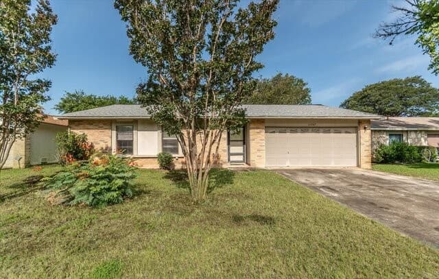 3-bedroom rental at 11207 Prairie Springs Dr in San Antonio, TX — photo 1