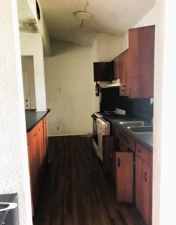 4-bedroom rental at 146 Ferncroft Dr in San Antonio, TX — photo 3