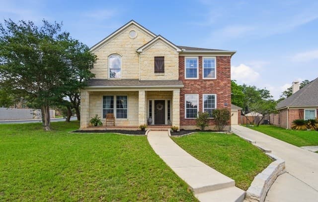 4-bedroom rental at 2703 Lilac Ct in San Antonio, TX — photo 1