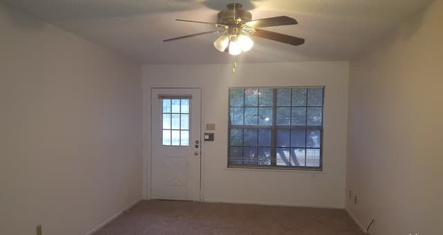 2-bedroom rental at 320 Station St Unit 101 in Converse, TX — photo 1