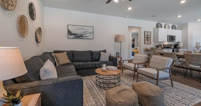 3-bedroom rental at 5319 Totem Bluff in San Antonio, TX — photo 5