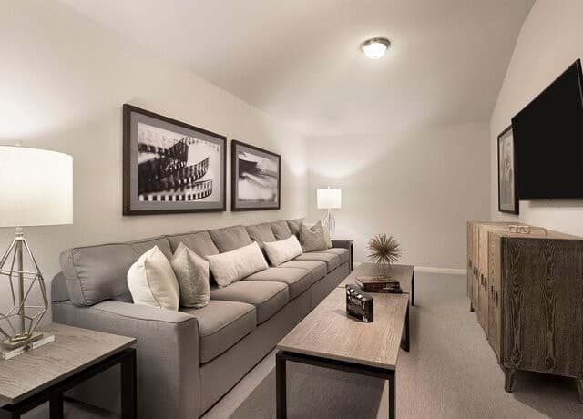 4-bedroom rental at 11411 Feather Vale in San Antonio, TX — photo 4