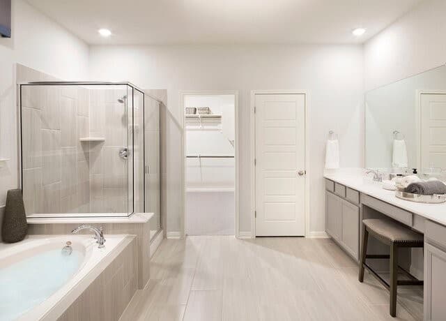 4-bedroom rental at 11411 Feather Vale in San Antonio, TX — photo 5