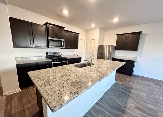 4-bedroom rental at 15114 N Harbor Landing in Von Ormy TX
